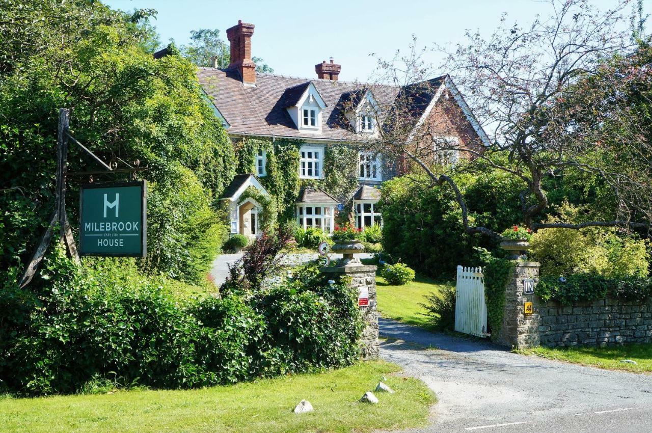 Milebrook House Bed and Breakfast Knighton  Exterior foto
